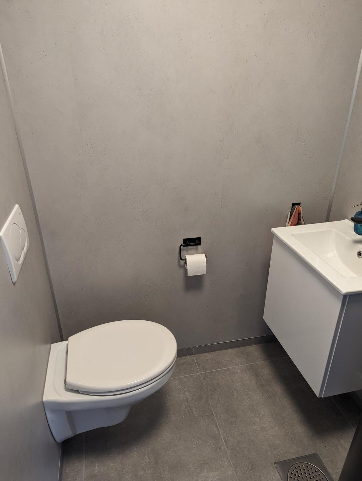 Nydelig Hytte Med Fantastisk Beliggenhet Ved Sjoen Villa Laupstad Buitenkant foto